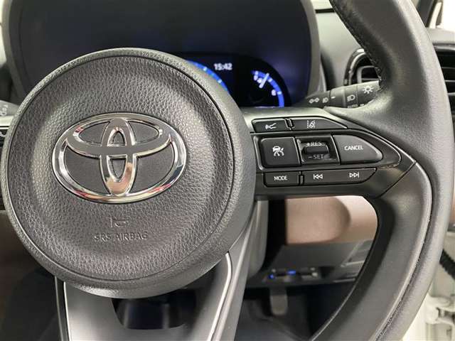 あっぱれU-CARスタジアムの自慢♪スタッフの笑顔が素敵です♪実際に来てご確認下さい(＾v＾)気持ちの良い接客で気持ちよく車両をご検討下さいませ