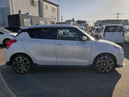 ボディーコーティングやメンテナンスを含むお得なパックをご用意しております♪詳しい内容は当店スタッフまでお気軽にお問合せ下さい！