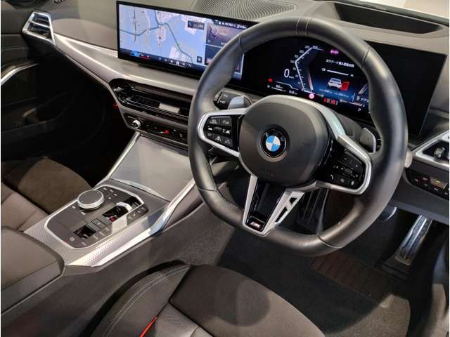 ☆センターパネルを運転席側に僅かに傾けたBMW独特のインパネ☆【駆け抜ける歓び】はここからもスタートしております☆