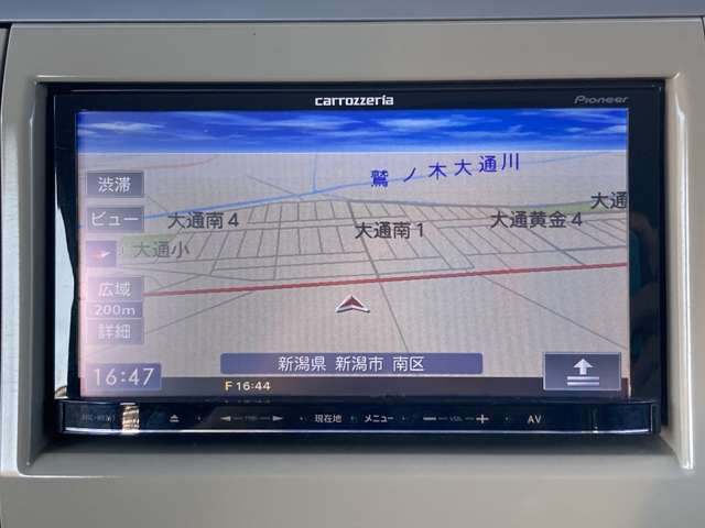 自信を持ってオススメできる1台です！同年式のお車と比べますと、大事にお乗りだった事を実感していただけるはずです♪