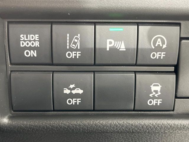 【スズキ　セーフティサポート】走行中に前方の車両等を認識し、衝突しそうな時は警報とブレーキで衝突回避と被害軽減をアシスト。より安全にドライブをお楽しみいただけます。