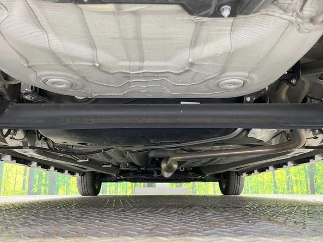 下回りがきれいなうちに、防錆加工の施工がオススメ。降雪地域はもちろん、沿岸部にお住いの方や、趣味でマリン・ウィンタースポーツをされる方にご好評いただいております。