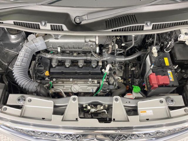 親切・丁寧な専門メカニックスタッフが応対！・車検・点検整備・事故等の修理などアフターサービスも安心。お車のカスタマイズもネクステージのサービススタッフまでご相談ください！