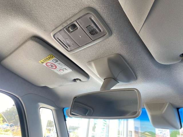 【クルマのある生活に、もっと安心を。】ガリバーの保証は、走行距離は無制限！電球や消耗品やナビ等の社外品も保証対象。末永いカーライフに対応する充実した保証内容です。