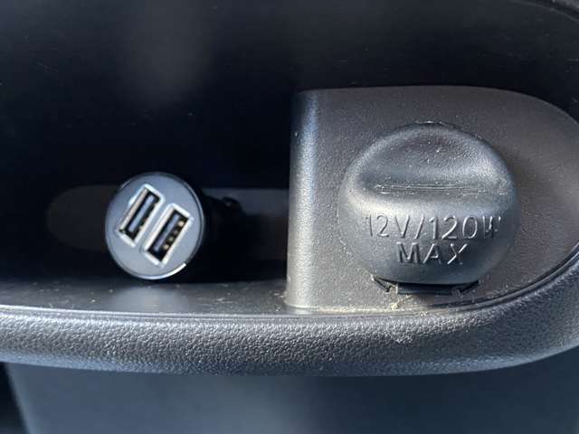 商談ルームにはキッズルームも完備しています☆お子様連れでもゆっくりとお車をお選びいただけます！