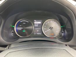 【スピードメーター】メーターがシンプルで見やすく運転しやすいですね！