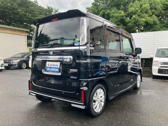 当社はスズキ正規ディーラーとしてスズキ車をメインに県内3店舗で常時100台以上展示、販売しています。
