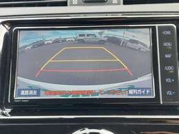 【バックモニター】後ろのカメラの映像がモニターに映し出されるので、後方の見えない死角や、障害物との距離感などもしっかり安全確認することができます！