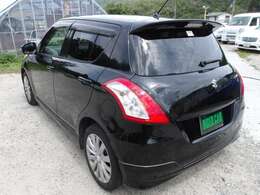 左斜め後ろ：ナンバー灯一個からでも対応させていただきます！