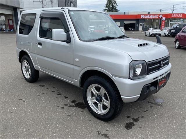 スズキ　ジムニー　XG　4WD/オートマ車/社外フルセグナビゲーション/背面タイヤあり/ヘッドライトレベライザー/ワイヤレスキー/社外アルミホイール