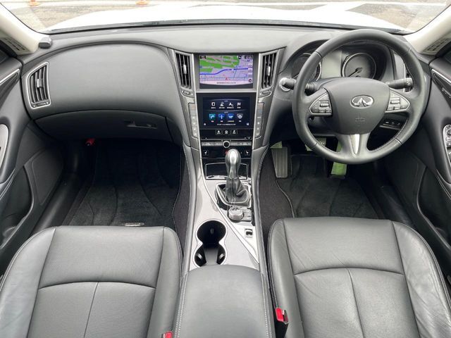 グループ総在庫数約30，000台！！全国の系列店からメーカー・車種問わずご紹介出来るので、あなたにピッタリのお車が見つかるはずです♪まずはお問い合わせ下さい☆