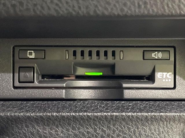 【ETC】高速道路の料金所をストレスなく通過！話題のスポットやサービスエリアに多い「スマートIC」利用時は必須のアイテムです。当店でセットアップを実施、ご納車当日からすぐにご利用いただけます！