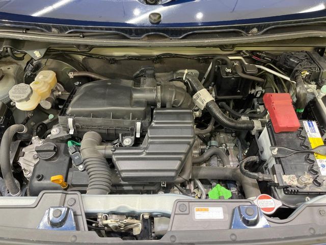 親切・丁寧な専門メカニックスタッフが応対！・車検・点検整備・事故等の修理などアフターサービスも安心。お車のカスタマイズもネクステージのサービススタッフまでご相談ください！