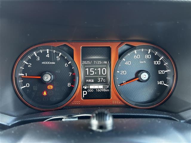 メーターがシンプルで見やすく運転しやすいですね！