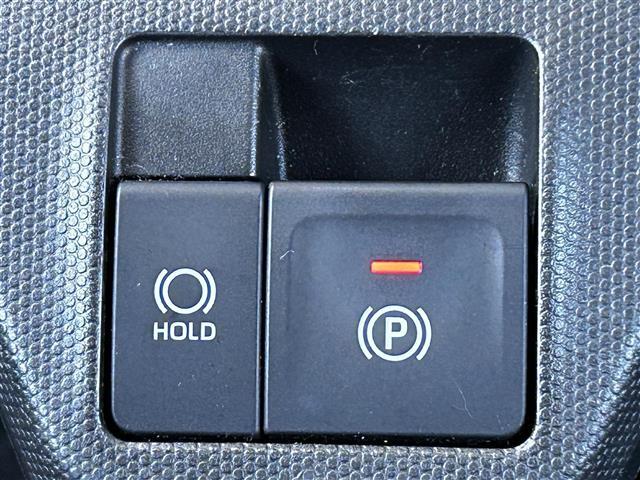 快適なドライブを楽しむための機能が装備されています！運転席から触れるので、使いやすいです！除菌プランいれていただくと、さらに清潔で安心していただけます！