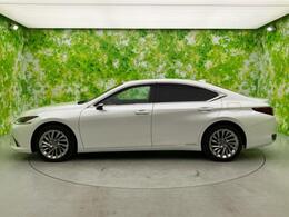 WECARSの在庫ページをご覧いただき誠にありがとうございます！WECARSは「お客様第一」をモットーにお客様のカーライフを全力でサポートいたします！