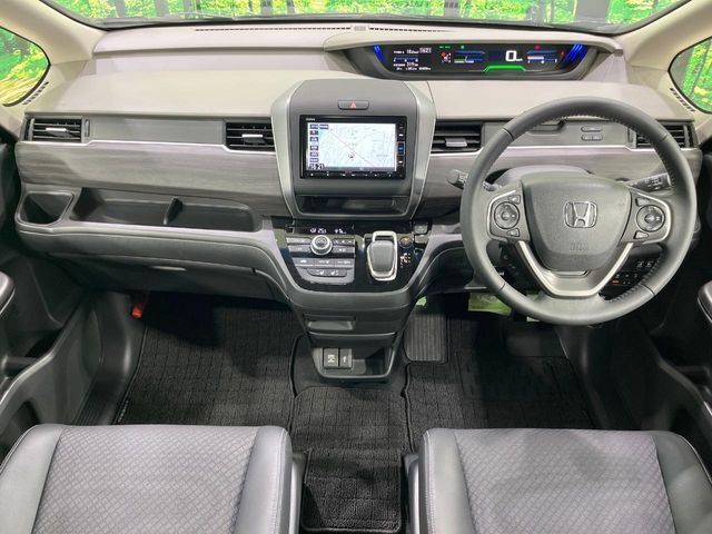 グループ総在庫数約30，000台！！全国の系列店からメーカー・車種問わずご紹介出来るので、あなたにピッタリのお車が見つかるはずです♪まずはお問い合わせ下さい☆