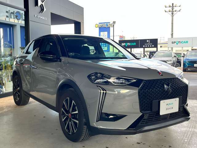 岡山県初、日本最大級のDS AUTOMOBILESショールームをオープン　最新のCIに基づいた納車エリア、ラウンジ、レセプションを完備