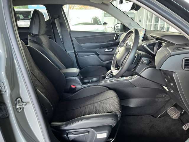 【オンライン商談・全国納車可能】 無料お電話でのお問い合わせ：0078-6003-299926 営業時間：10:00~19:00 定休日：火曜日・水曜日