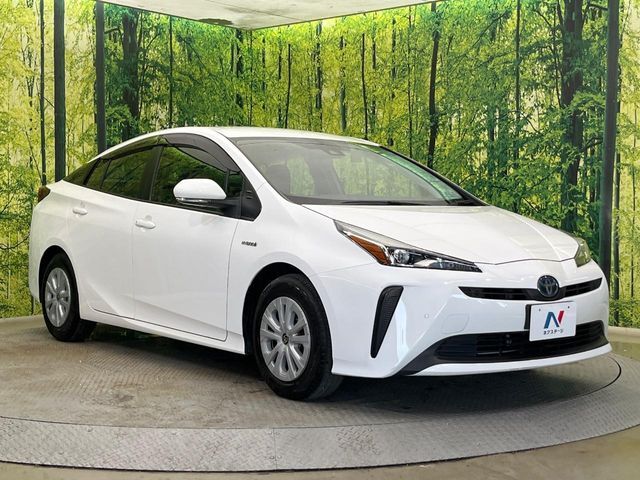 大好評のボディコーティング「弾スプラッシュコート」もご納車までに施工可能。通常のガラスコートと異なる、耐久年数6年の無機質ガラスコーティングが、ボディをキレイな状態に保ってくれます。