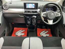 ＜特徴装備品＞★オートエアコン★革巻きステアリング★PWRモードスイッチ★アイドリングストップ★オート格納ドアミラー