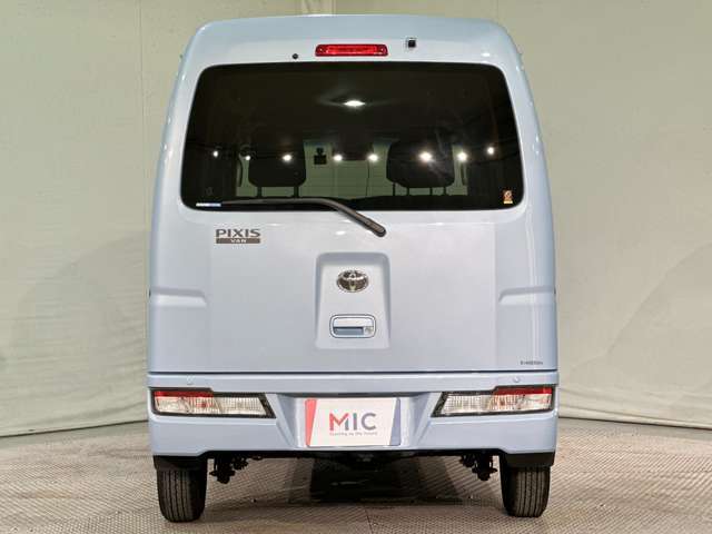 遠方にお住いの方にも安心♪ 全国へ登録納車可能です。北海道から沖縄まで全国各地の陸送納車実績多数有り！実車を確認できない方へも詳細な車両情報を電話やメールにてお伝えします。
