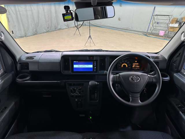 全く同じお車に再び出会うことはできません。少しでも気になるお車がございましたら、すぐにお電話かメールにてお問合せ下さい。