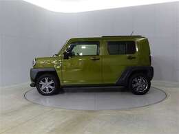 中古車の総合評価や内外装の状態などをひと目で分かるよう、プロの検査員が実施した「車両検査証明書」をご用意しています。