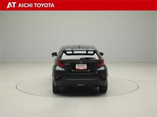 『TOYOTA認定中古車』は「まるごとクリーニング」で綺麗な内外装、「車両検査証」はプロによるチェック、買ってからも安心の「ロングラン保証」、3つの安心安全を標準装備したトヨタのブランドU-Carです