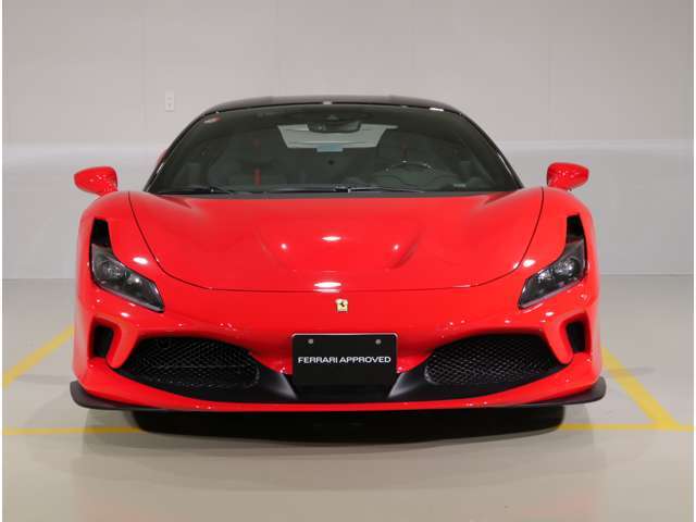 外装色:ROSSO CORSA