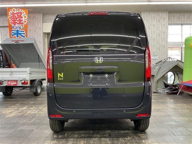 届出済 未使用車は新車の香りがします！中古車のようにタバコ臭い心配がありません。