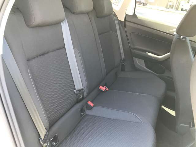 ESTAVIA金沢店の車両をご覧いただきありがとう御座います。確認されたい内容の画像は御座いましたでしょうか？ご不明な点が御座いましたらお気軽お問い合わせください。　無料電話0078-6002-139237