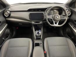 【インパネ全体】全方位で視界が広く、高い目線で運転もしやすいです！