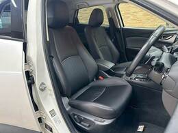 各ブランドのシートカバー取り扱っております、自慢の愛車をアレンジしましょう☆