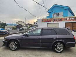 ☆現車確認をオススメいたします。商品は中古車ですので。年数相応の小傷等があります。仕様についての記載漏れがある場合がございますので、電話にて車両のご確認をお願いいたします