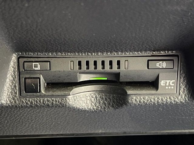【ETC】高速道路の料金所をストレスなく通過！話題のスポットやサービスエリアに多い「スマートIC」利用時は必須のアイテムです。当店でセットアップを実施、ご納車当日からすぐにご利用いただけます！