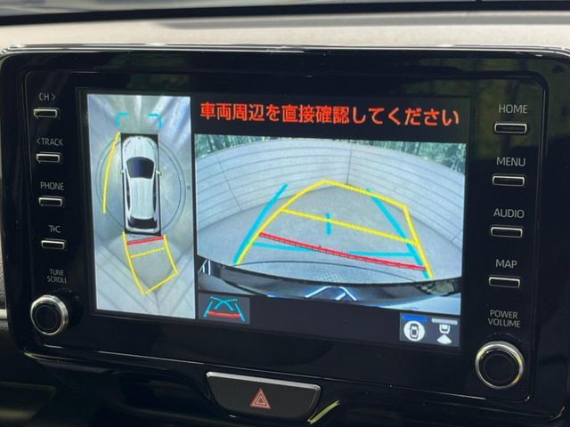 【パノラミックビューモニター】専用のカメラにより、上から見下ろしたような視点で360度クルマの周囲を確認することができます☆死角部分も確認しやすく、狭い場所での切り返しや駐車もスムーズに行えます。