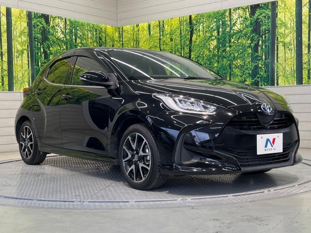 大好評のボディコーティング「弾スプラッシュコート」もご納車までに施工可能。通常のガラスコートと異なる、耐久年数6年の無機質ガラスコーティングが、ボディをキレイな状態に保ってくれます。