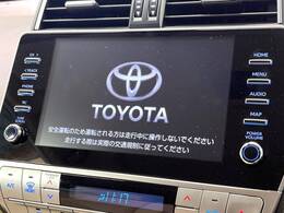 【メーカー純正ナビ】インテリアに溶け込むスタイリッシュな「専用設計」メーカーナビを装備♪視認性や操作性など基本性能にも優れ、より上質なカーライフをお楽しみいただけます。
