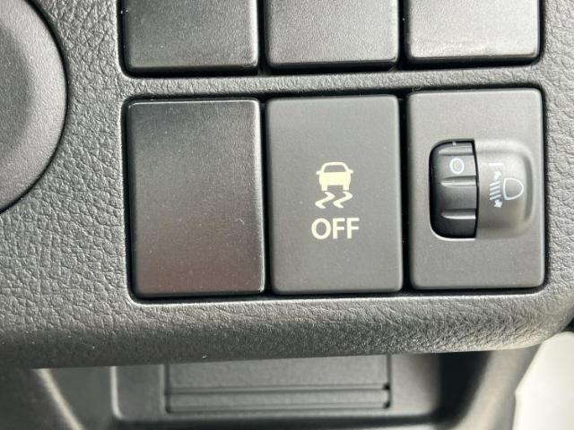 国産車から輸入車まで多様なお客様のニーズのお応えできるように、全国規模で豊富な在庫展開！車のことならWECARSへ！