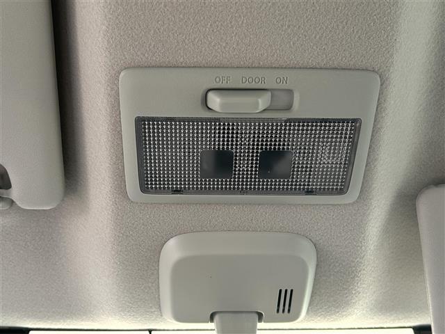 気になる車はすぐにお問い合わせください！0078-6002-003952無料ダイヤルからお問い合わせ下さい！専門スタッフがお車のご質問にお答えいたします！
