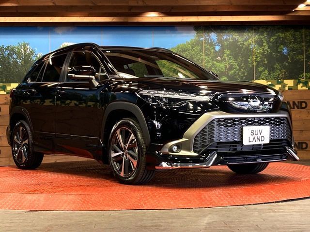 大好評のボディコーティング「弾スプラッシュコート」もご納車までに施工可能。通常のガラスコートと異なる、耐久年数6年の無機質ガラスコーティングが、ボディをキレイな状態に保ってくれます。
