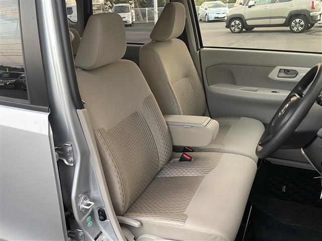 気になる車はすぐにお問い合わせください！右のカーセンサー専用無料ダイヤルから、専門スタッフがお車のご質問にお答えいたします！