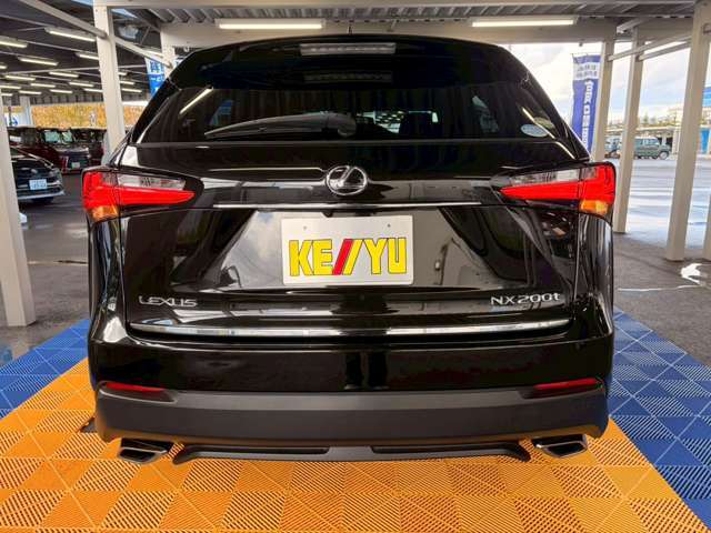 専門業者によるルームクリーニング実施☆室内の細かい所からエンジンルームまでキレイになった状態でお渡しいたします♪