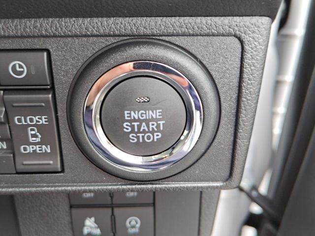 当社は法定費用と車両外諸費用を含んだ総額表示点です。ヤフ-の中古車サイトをご覧の方は（メ-ル見積もり・在庫を確認する）のボタンを押して総額表示の金額を確認して下さい。総額には（車検）整備代税金含みます