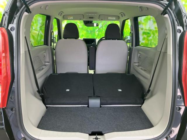 WECARS（ウィーカーズ）は全国250店舗展開！お客様が安心してカーライフをお楽しみいただけるよう社員一同心を込めてサポートいたします。