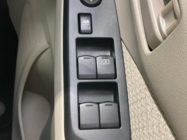 お車に合わせて無料保証以外にも、保証範囲、期間、距離を拡充させた有料保証もご用意しております！中古車の購入が初めてで不安・・・というお客様もご安心ください！