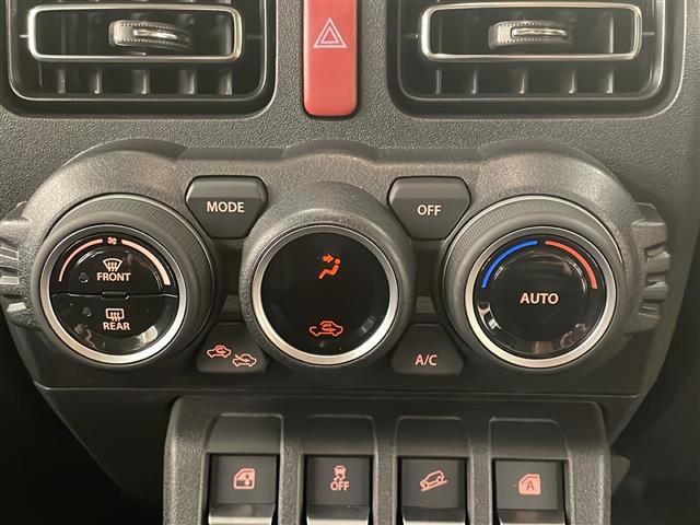 【運転席操作部】快適なドライブを楽しむための機能が装備されています！運転席から触れるので、使いやすいです！除菌プランいれていただくと、さらに清潔で安心していただけます！