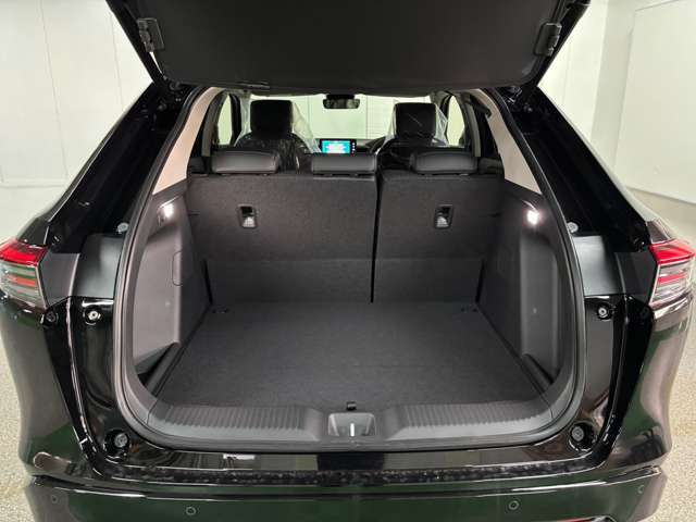 積載量は想像以上の広さがありキャンプやお出かけの際にも役に立ちます。