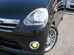 純正オプションのフォグランプ取付しました！！レンズ類は磨き専用コーティング済みでクリアできれいな状態です！！ヘッドランプ・スモールランプ・フォグランプは社外、車検対応の明るいLED球に交換済みです！！